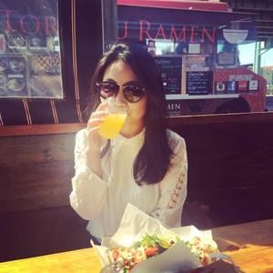 Meet your Posher, Blair