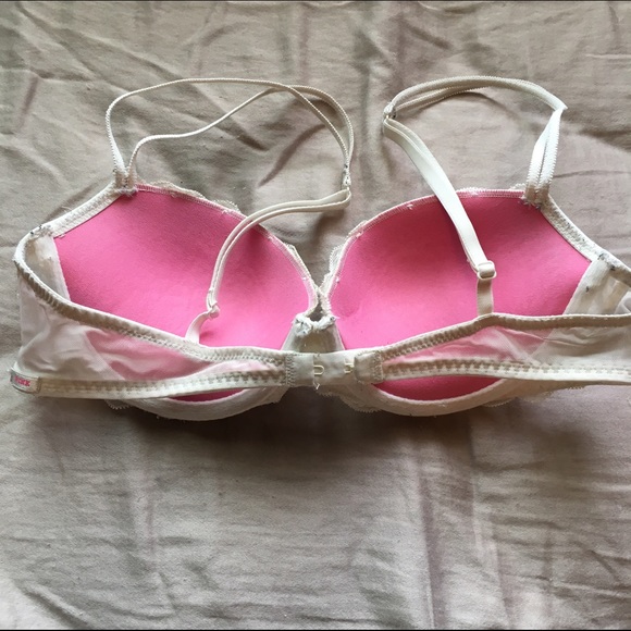 Pink bra - Picture 3 of 4