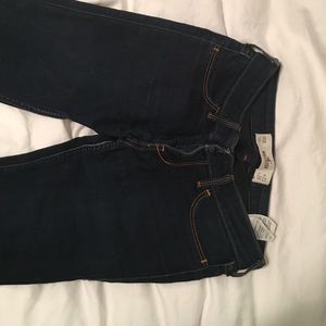Hollister dark wash skinny jeans