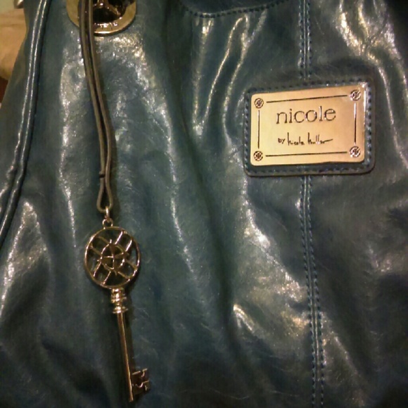 Nicole Miller Handbag in Blue - Picture 2 of 4