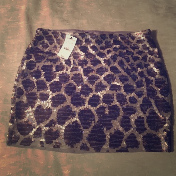 Sequins skirt buy 1 get 1 free