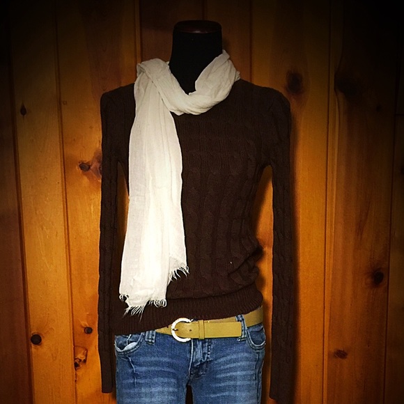 GAP brown sweater- excellent condition