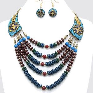 Beaded necklace set