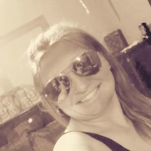 Meet your Posher, Candice