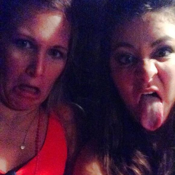 Meet your Posher, Ali