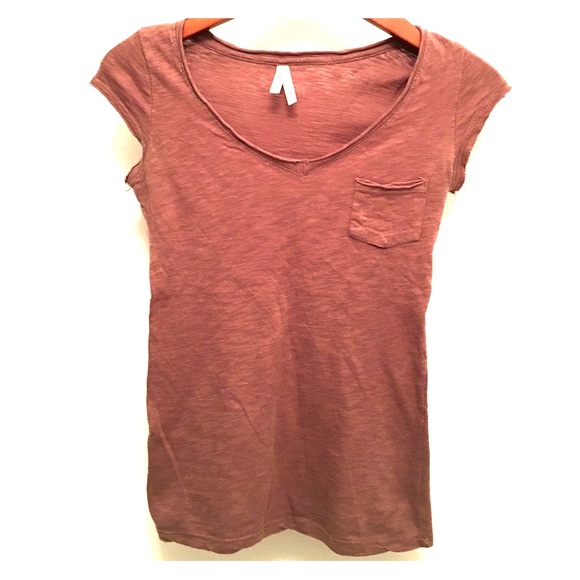 Mocha colored V Neck short sleeve shirt