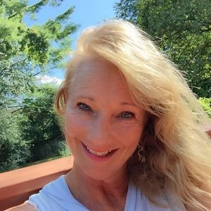 Meet your Posher, Tami