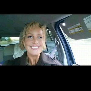 Meet your Posher, Karen