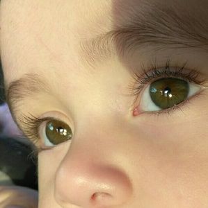 Meet your Posher, Selene