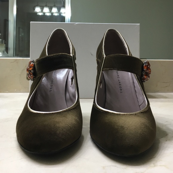 EXTRA PICS - Marc by Marc Jacobs Mary Jane Pumps - Picture 3 of 4