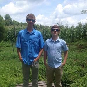 Meet your Posher, Becky