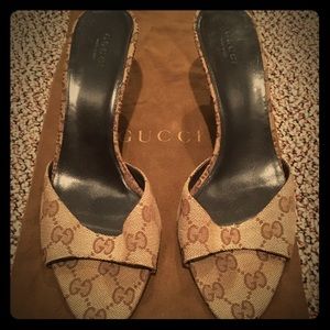 Gucci heels,  Size 8B.