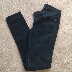 Dark wash skinny Levis