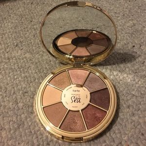 Tart eye shadow