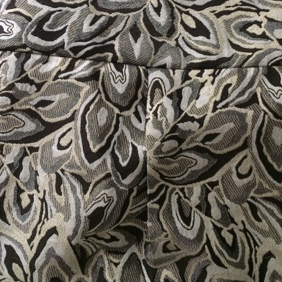 ✨SALE✨LOFT Metallic Blend Pencil Skirt - Picture 5 of 6