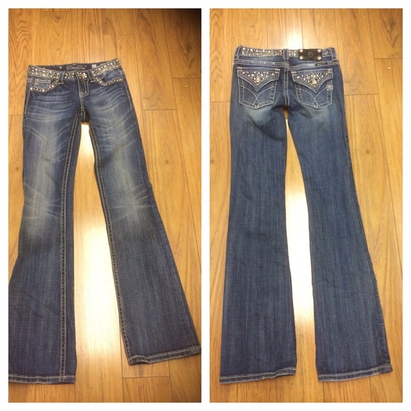 Miss Me Super studded Rhinestone Jeans - Picture 4 of 4