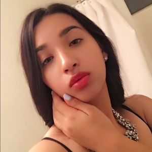 Meet your Posher, Fernanda