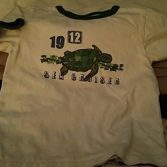 L.L.Bean boys short sleeve t-shirt size 3T