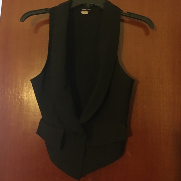 Tuxedo vest