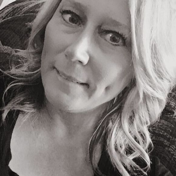 Meet your Posher, Tammy - Picture 1 of 1