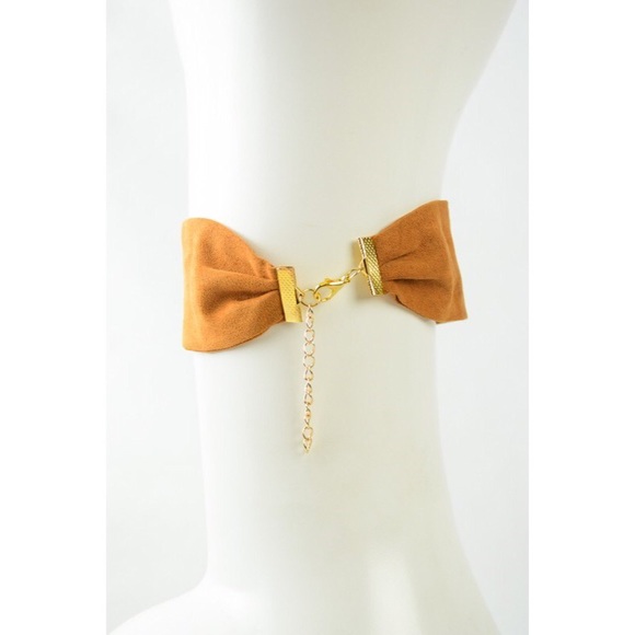 Unconditionally Camel Choker - Picture 2 of 3
