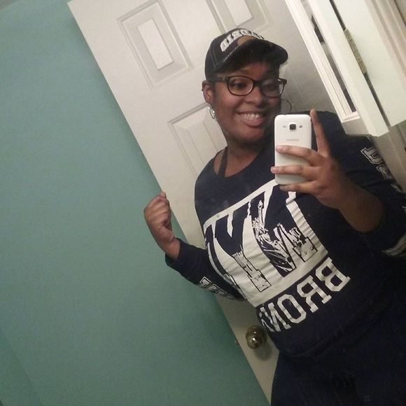 Meet your Posher, Aaliyah - Picture 1 of 1