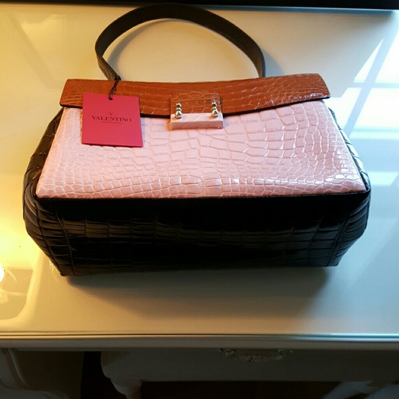 Tricolor Valentino satchel. With silver hardware.