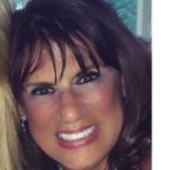 Meet your Posher, Marlene - Picture 1 of 1