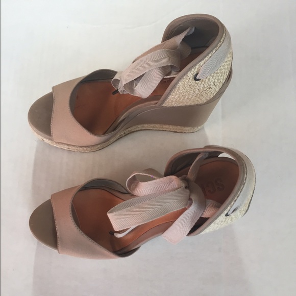 Wedges - Picture 2 of 4