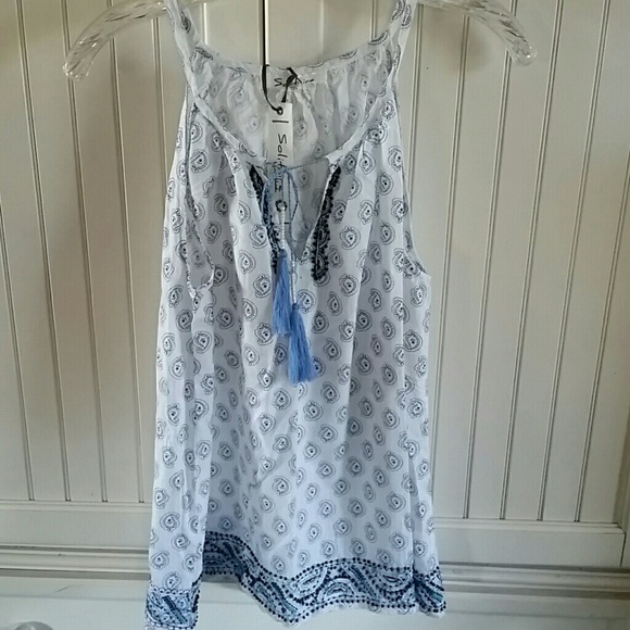 Solitaire tank