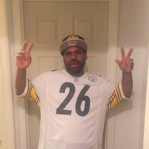 Meet your Posher, Devan