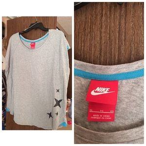 Women's Nike Tshirt