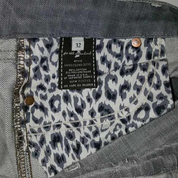 7 For All Mankind - Picture 4 of 4