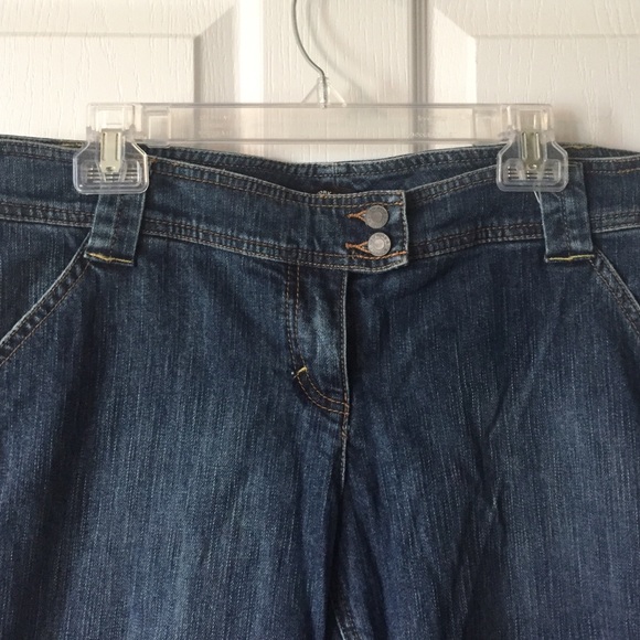 Jean Capris - image 2