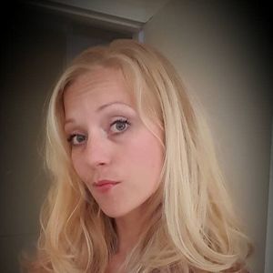 Meet your Posher, Alisa