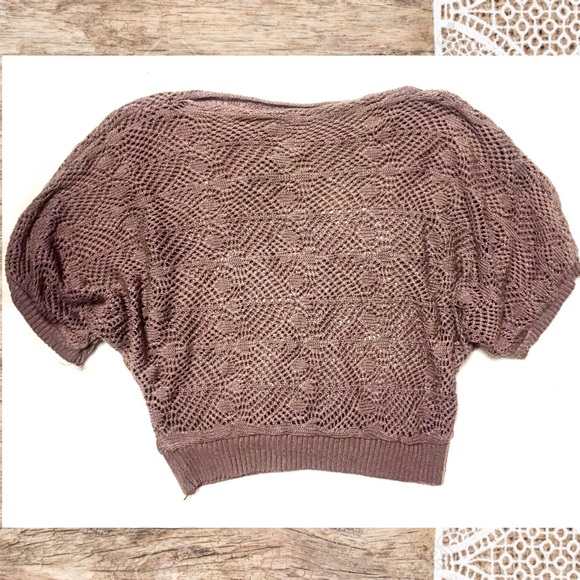 Cropped Knit Dolman Top- Sz S