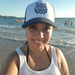 Meet your Posher, Belen