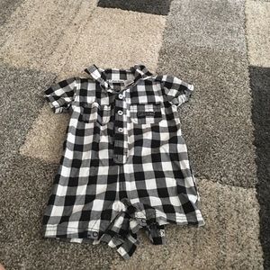 3-6 months body suit