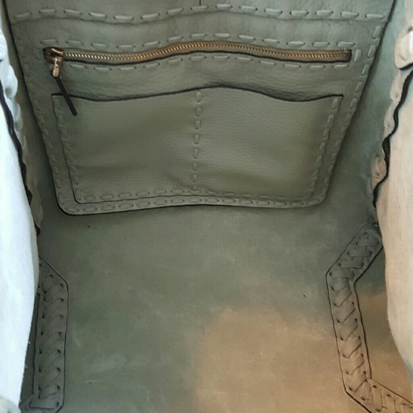 Larger size. Light green fringe rockstud Valentino - Picture 3 of 4