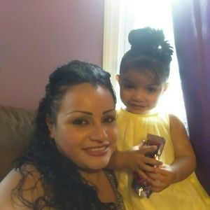 Meet your Posher, Gloria