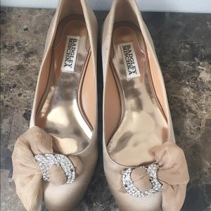 AUTHENTIC Champagne Badgley Mischka Ballet Flats