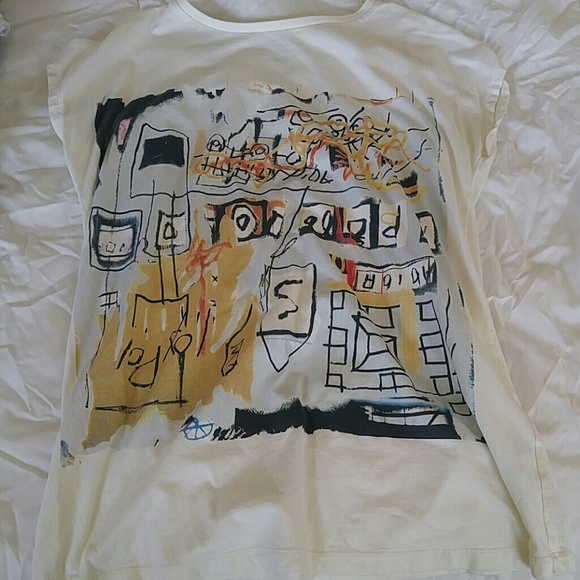 Uniqlo patterned shirt that I never wear