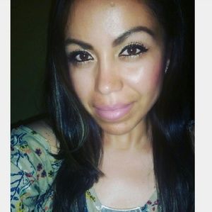 Meet your Posher, Gaby