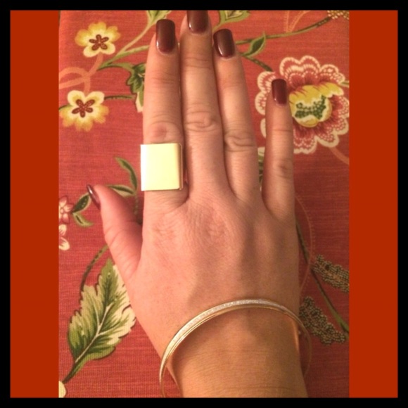 Gold Square Ring SZ 8/9 - Picture 4 of 4