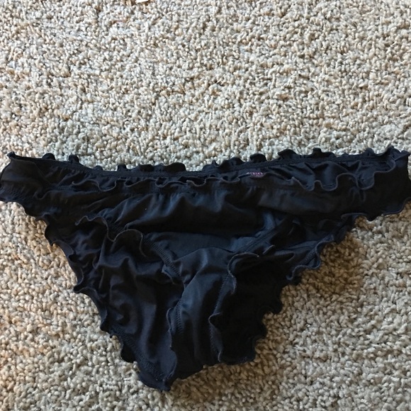 Victoria's Secret cheeky bottoms