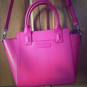 Vera Bradley hand bag