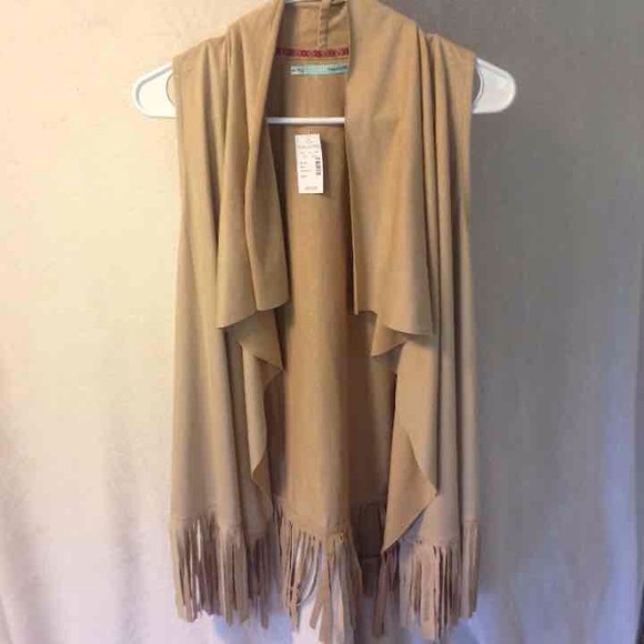 Fringe vest NWT