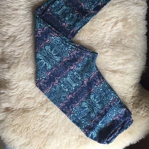 Lularoe lace leggings