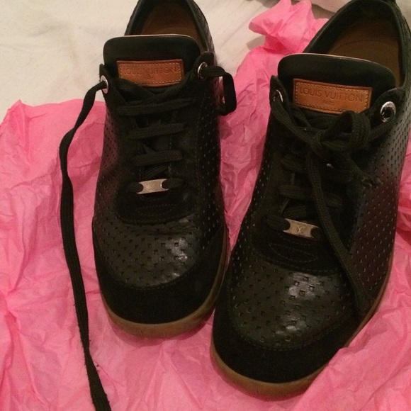 Lv sneakers