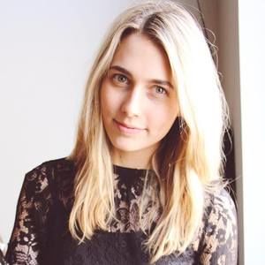 Meet your Posher, Hilary